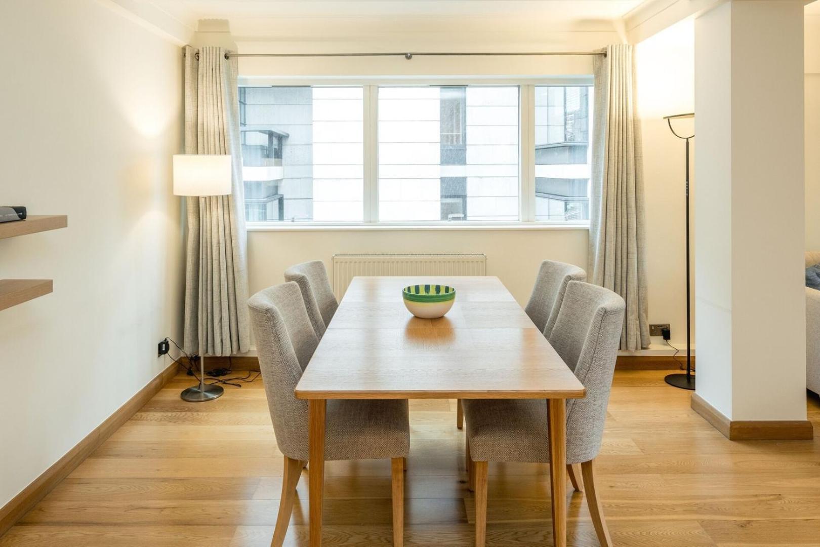 Apartament Bright 2-bed Flat Near St Paul's Londra