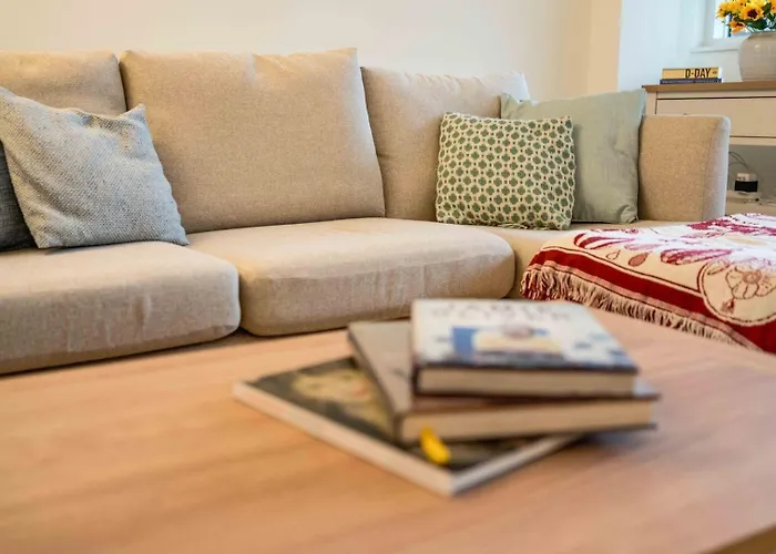Bright 2-Bed Flat Near St Paul\'S
